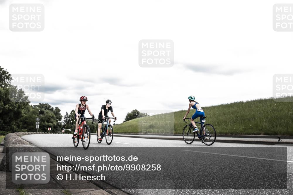 21.06.2026 - 29. Vierlanden-Triathlon H.Heesch http://msf.ph/oto/9908258 21.06.2026 14:43:02 Radfahren 1231, 1258 meine-sportfotos.de
