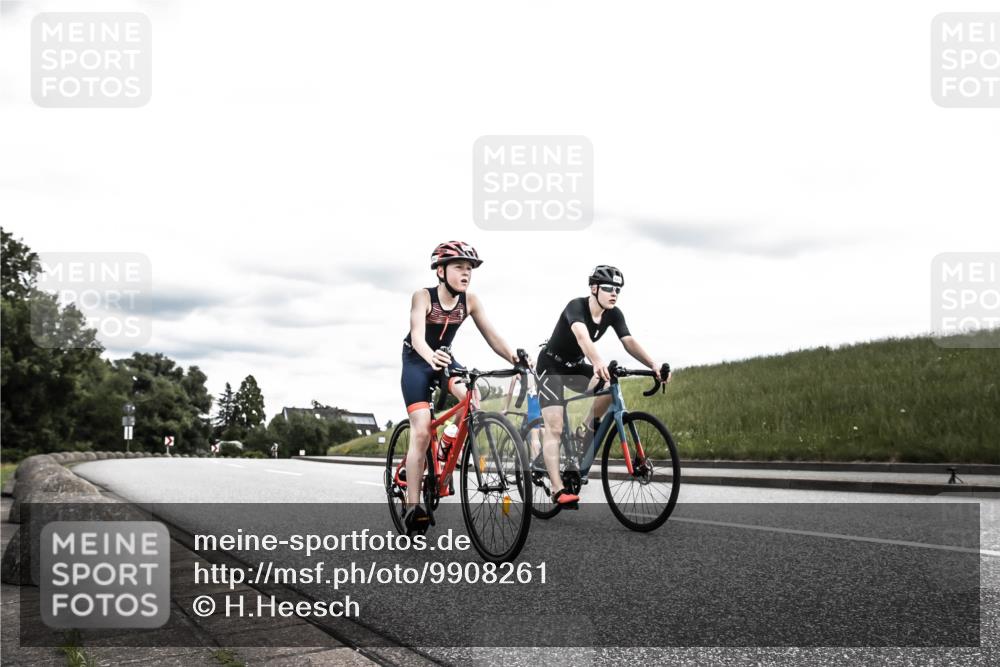 21.06.2026 - 29. Vierlanden-Triathlon H.Heesch http://msf.ph/oto/9908261 21.06.2026 14:43:02 Radfahren 1231, 1258 meine-sportfotos.de