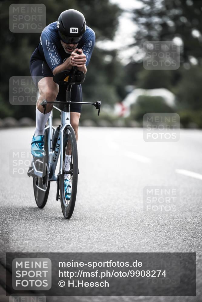 21.06.2026 - 29. Vierlanden-Triathlon H.Heesch http://msf.ph/oto/9908274 21.06.2026 09:24:10 Radfahren 62, 184 meine-sportfotos.de