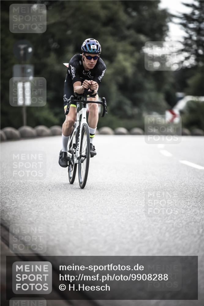 21.06.2026 - 29. Vierlanden-Triathlon H.Heesch http://msf.ph/oto/9908288 21.06.2026 09:24:54 Radfahren 39, 44, 61, 199 meine-sportfotos.de