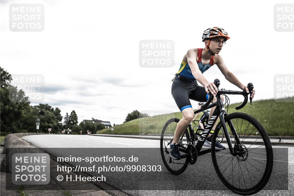 21.06.2026 - 29. Vierlanden-Triathlon H.Heesch http://msf.ph/oto/9908303 21.06.2026 14:43:19 Radfahren 1239, 1265, 1272, 1284 meine-sportfotos.de