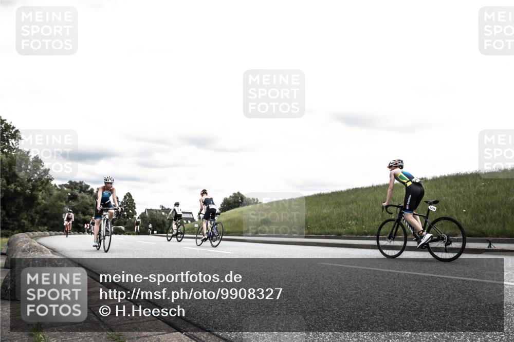 21.06.2026 - 29. Vierlanden-Triathlon H.Heesch http://msf.ph/oto/9908327 21.06.2026 14:43:26 Radfahren 1232, 1262, 1287 meine-sportfotos.de