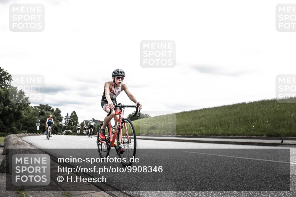 21.06.2026 - 29. Vierlanden-Triathlon H.Heesch http://msf.ph/oto/9908346 21.06.2026 14:43:29 Radfahren 1232, 1262, 1287 meine-sportfotos.de