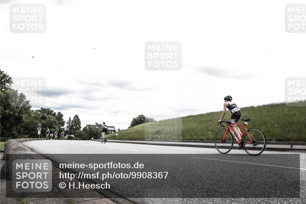 21.06.2026 - 29. Vierlanden-Triathlon H.Heesch http://msf.ph/oto/9908367 21.06.2026 14:43:36 Radfahren 1282, 1288 meine-sportfotos.de