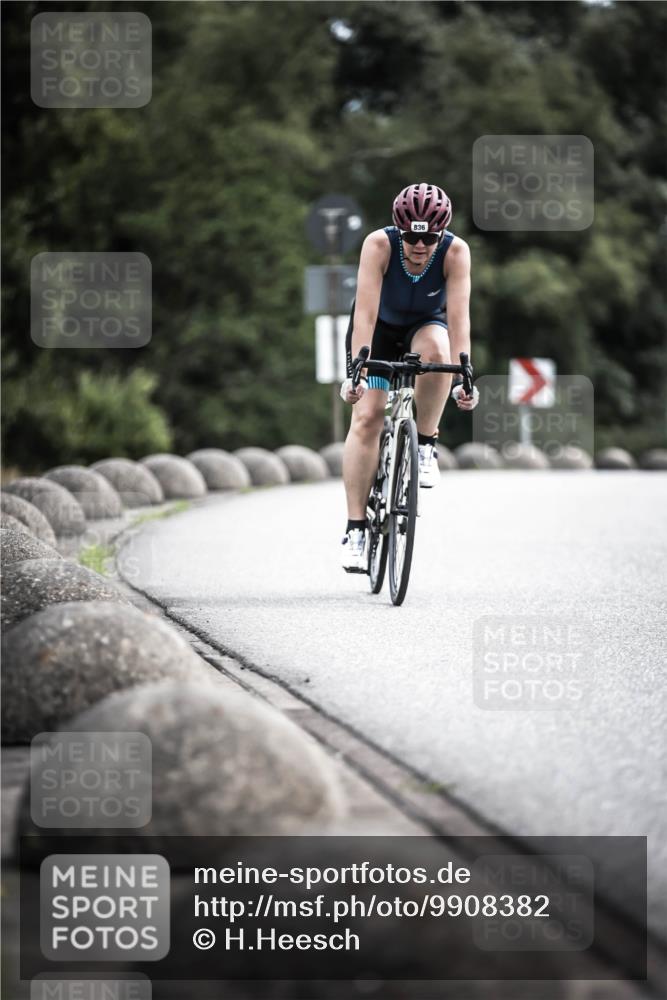 21.06.2026 - 29. Vierlanden-Triathlon H.Heesch http://msf.ph/oto/9908382 21.06.2026 11:51:01 Radfahren 233, 235, 259, 836 meine-sportfotos.de