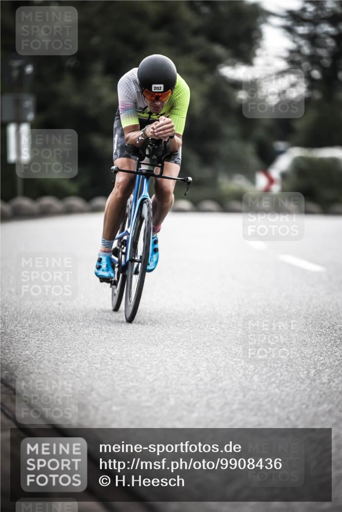 21.06.2026 - 29. Vierlanden-Triathlon H.Heesch http://msf.ph/oto/9908436 21.06.2026 09:25:20 Radfahren 40, 202 meine-sportfotos.de