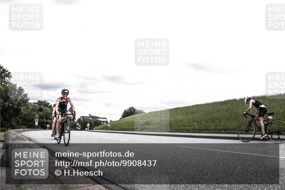 21.06.2026 - 29. Vierlanden-Triathlon H.Heesch http://msf.ph/oto/9908437 21.06.2026 14:43:56 Radfahren 1249, 1273, 1275 meine-sportfotos.de