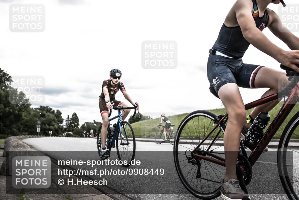 21.06.2026 - 29. Vierlanden-Triathlon H.Heesch http://msf.ph/oto/9908449 21.06.2026 14:43:57 Radfahren 1249, 1275 meine-sportfotos.de