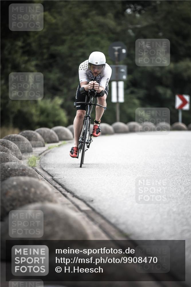 21.06.2026 - 29. Vierlanden-Triathlon H.Heesch http://msf.ph/oto/9908470 21.06.2026 09:25:33 Radfahren 42, 153, 187 meine-sportfotos.de