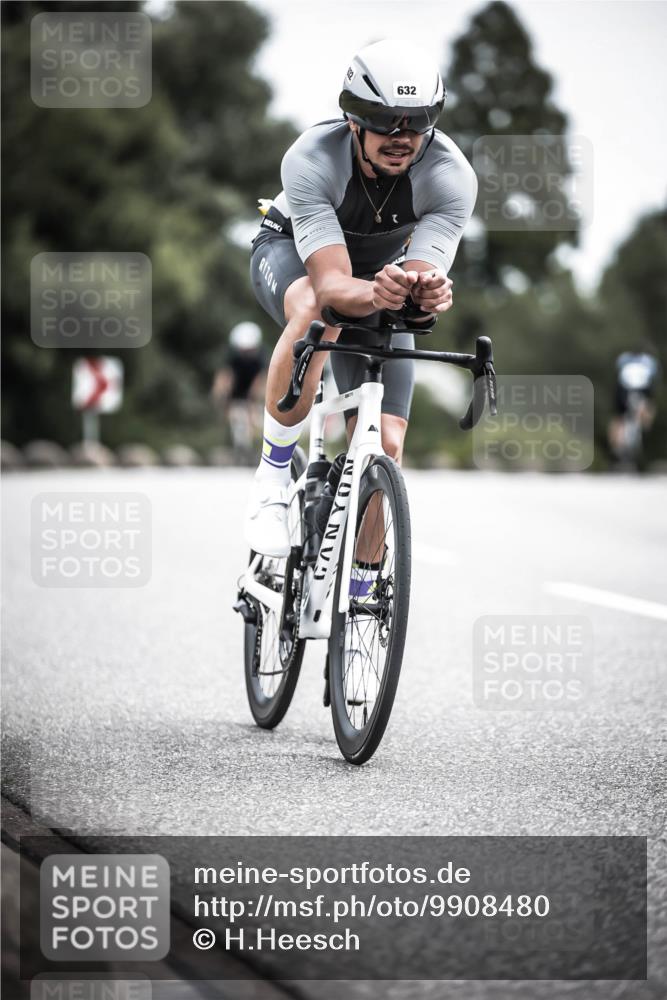 21.06.2026 - 29. Vierlanden-Triathlon H.Heesch http://msf.ph/oto/9908480 21.06.2026 11:51:42 Radfahren 260, 632, 727 meine-sportfotos.de