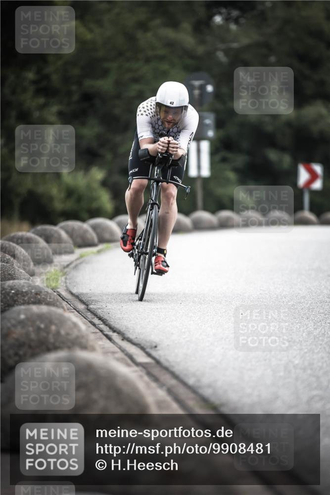 21.06.2026 - 29. Vierlanden-Triathlon H.Heesch http://msf.ph/oto/9908481 21.06.2026 09:25:33 Radfahren 42, 153, 187 meine-sportfotos.de