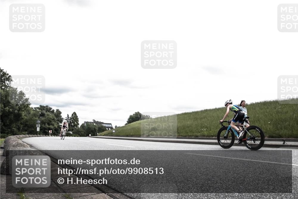 21.06.2026 - 29. Vierlanden-Triathlon H.Heesch http://msf.ph/oto/9908513 21.06.2026 14:44:26 Radfahren 1260, 1266 meine-sportfotos.de
