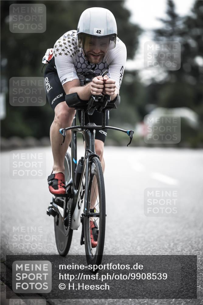 21.06.2026 - 29. Vierlanden-Triathlon H.Heesch http://msf.ph/oto/9908539 21.06.2026 09:25:34 Radfahren 42, 153, 187 meine-sportfotos.de