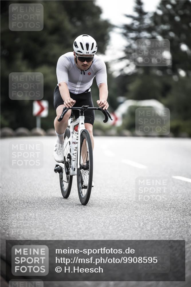 21.06.2026 - 29. Vierlanden-Triathlon H.Heesch http://msf.ph/oto/9908595 21.06.2026 09:25:56 Radfahren 72, 294 meine-sportfotos.de