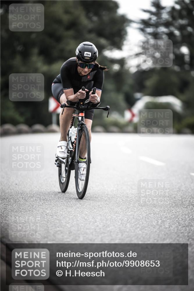 21.06.2026 - 29. Vierlanden-Triathlon H.Heesch http://msf.ph/oto/9908653 21.06.2026 09:26:00 Radfahren 294 meine-sportfotos.de