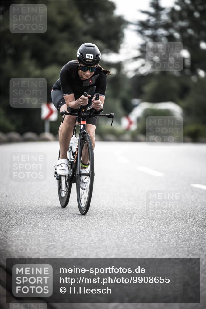 21.06.2026 - 29. Vierlanden-Triathlon H.Heesch http://msf.ph/oto/9908655 21.06.2026 09:26:00 Radfahren 294 meine-sportfotos.de