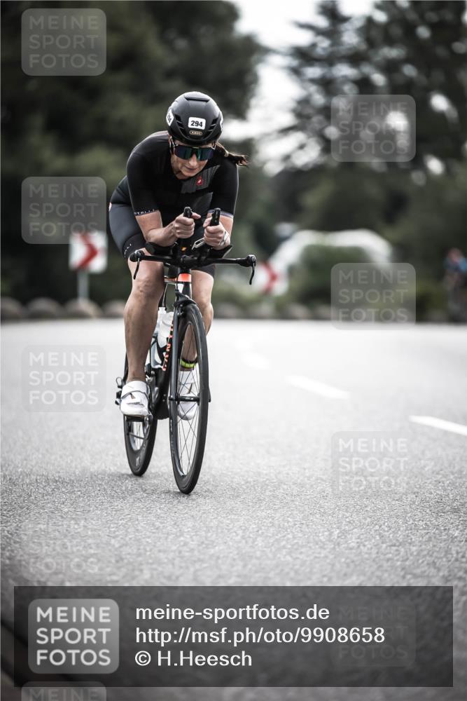 21.06.2026 - 29. Vierlanden-Triathlon H.Heesch http://msf.ph/oto/9908658 21.06.2026 09:26:00 Radfahren 294 meine-sportfotos.de