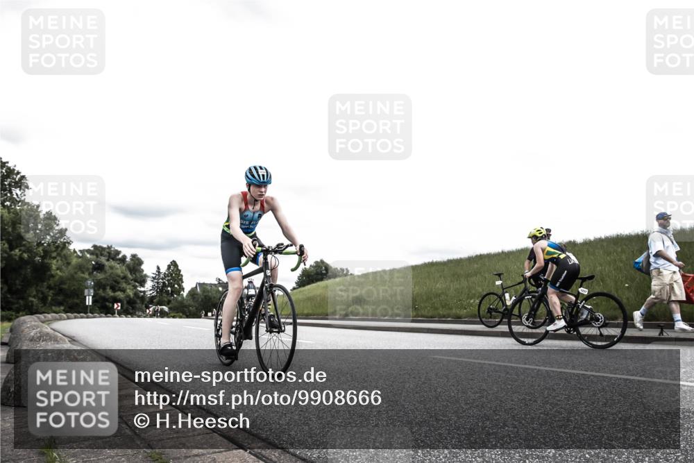 21.06.2026 - 29. Vierlanden-Triathlon H.Heesch http://msf.ph/oto/9908666 21.06.2026 14:46:10 Radfahren 1234, 1244 meine-sportfotos.de