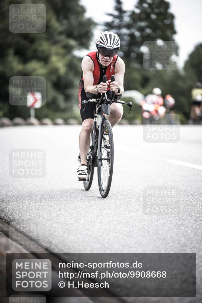 21.06.2026 - 29. Vierlanden-Triathlon H.Heesch http://msf.ph/oto/9908668 21.06.2026 11:52:11 Radfahren 805, 810 meine-sportfotos.de