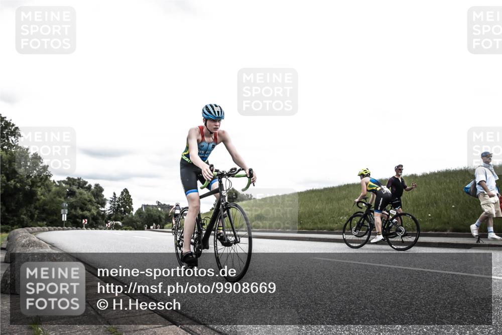 21.06.2026 - 29. Vierlanden-Triathlon H.Heesch http://msf.ph/oto/9908669 21.06.2026 14:46:11 Radfahren 1234, 1244 meine-sportfotos.de