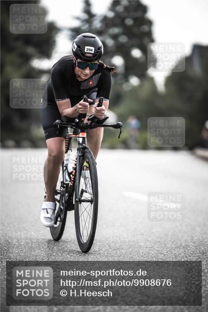 21.06.2026 - 29. Vierlanden-Triathlon H.Heesch http://msf.ph/oto/9908676 21.06.2026 09:26:01 Radfahren 260, 294 meine-sportfotos.de