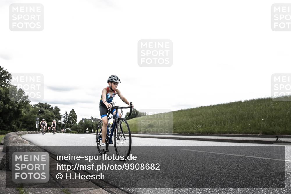 21.06.2026 - 29. Vierlanden-Triathlon H.Heesch http://msf.ph/oto/9908682 21.06.2026 14:46:19 Radfahren 1242, 1264, 1274 meine-sportfotos.de