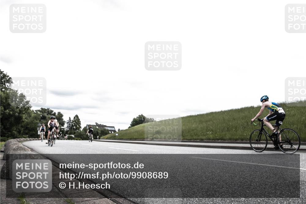 21.06.2026 - 29. Vierlanden-Triathlon H.Heesch http://msf.ph/oto/9908689 21.06.2026 14:46:20 Radfahren 1242, 1259, 1264, 1274 meine-sportfotos.de