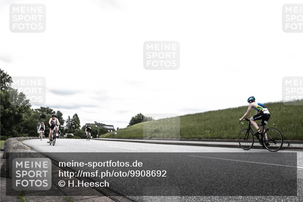 21.06.2026 - 29. Vierlanden-Triathlon H.Heesch http://msf.ph/oto/9908692 21.06.2026 14:46:20 Radfahren 1242, 1259, 1264, 1274 meine-sportfotos.de