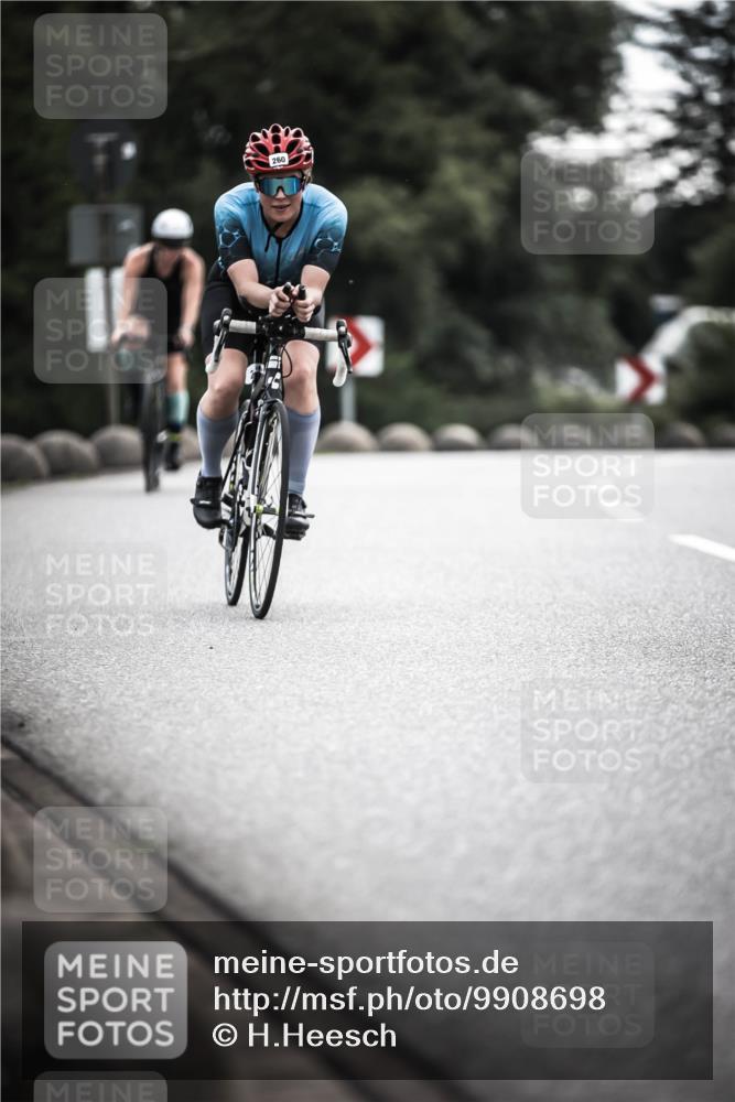 21.06.2026 - 29. Vierlanden-Triathlon H.Heesch http://msf.ph/oto/9908698 21.06.2026 09:26:08 Radfahren 51, 160, 235, 260 meine-sportfotos.de