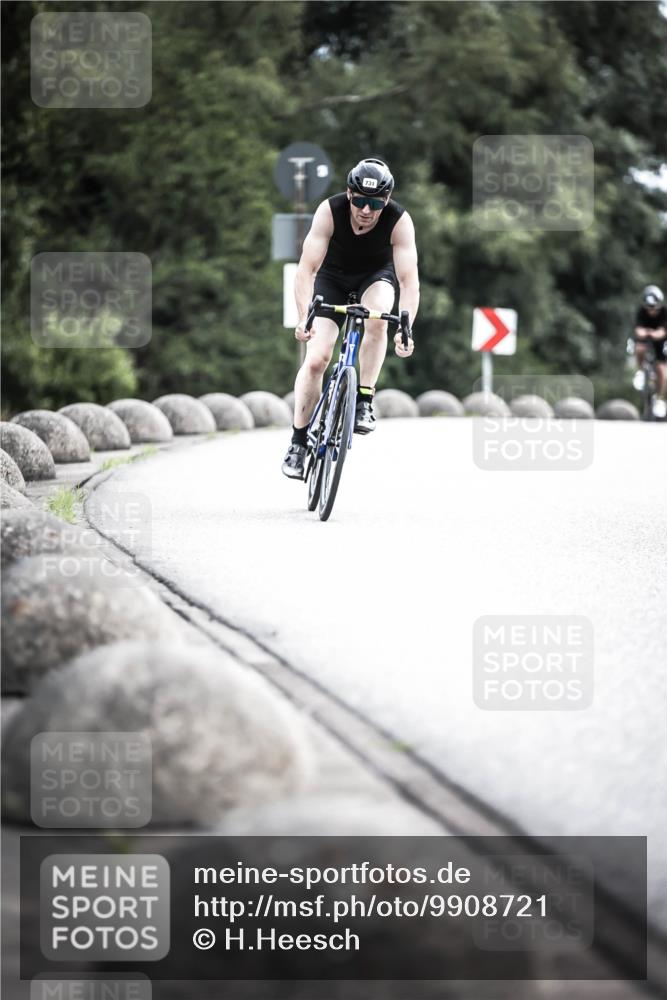 21.06.2026 - 29. Vierlanden-Triathlon H.Heesch http://msf.ph/oto/9908721 21.06.2026 11:52:22 Radfahren 628, 731, 763 meine-sportfotos.de