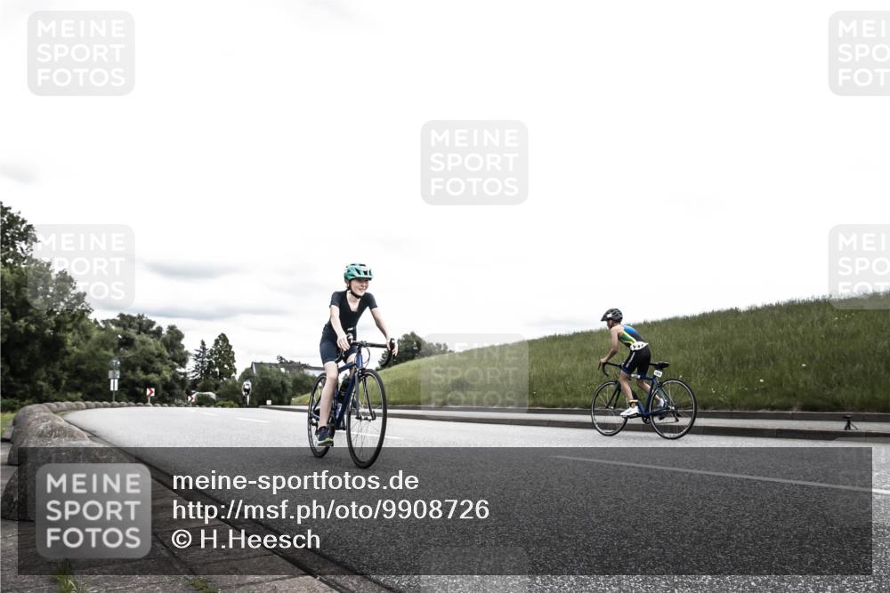 21.06.2026 - 29. Vierlanden-Triathlon H.Heesch http://msf.ph/oto/9908726 21.06.2026 14:46:27 Radfahren 1241, 1259 meine-sportfotos.de
