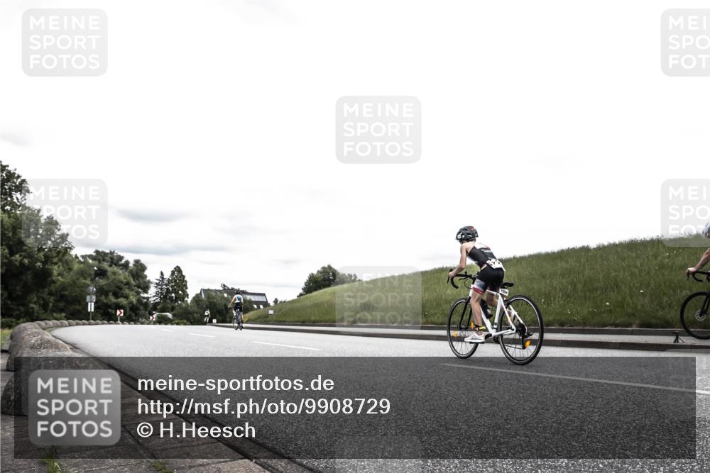 21.06.2026 - 29. Vierlanden-Triathlon H.Heesch http://msf.ph/oto/9908729 21.06.2026 14:46:30 Radfahren 1241 meine-sportfotos.de