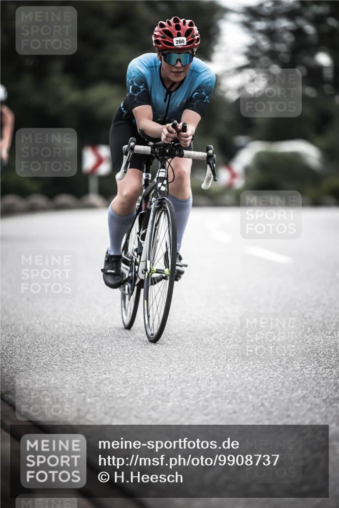 21.06.2026 - 29. Vierlanden-Triathlon H.Heesch http://msf.ph/oto/9908737 21.06.2026 09:26:09 Radfahren 51, 160, 235, 260 meine-sportfotos.de
