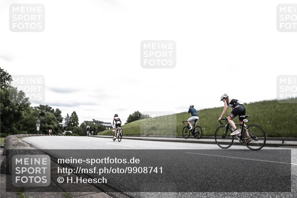 21.06.2026 - 29. Vierlanden-Triathlon H.Heesch http://msf.ph/oto/9908741 21.06.2026 14:46:31 Radfahren  meine-sportfotos.de