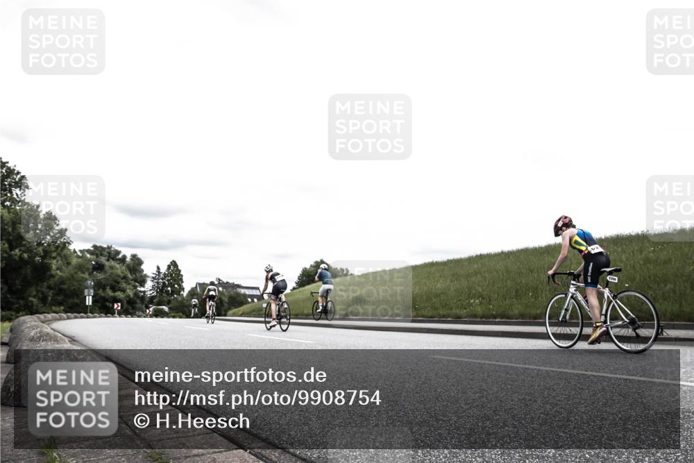 21.06.2026 - 29. Vierlanden-Triathlon H.Heesch http://msf.ph/oto/9908754 21.06.2026 14:46:33 Radfahren  meine-sportfotos.de