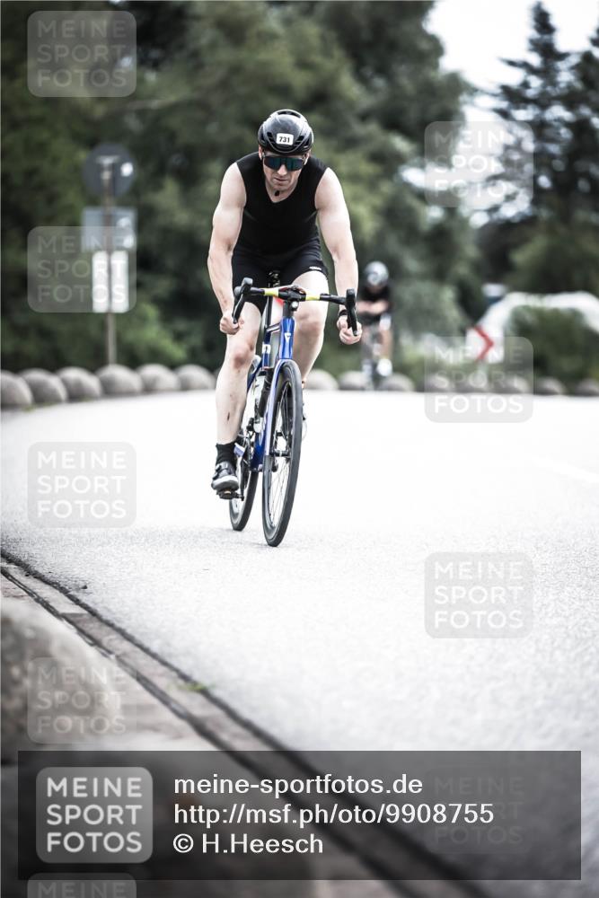 21.06.2026 - 29. Vierlanden-Triathlon H.Heesch http://msf.ph/oto/9908755 21.06.2026 11:52:23 Radfahren 628, 731, 763, 896 meine-sportfotos.de