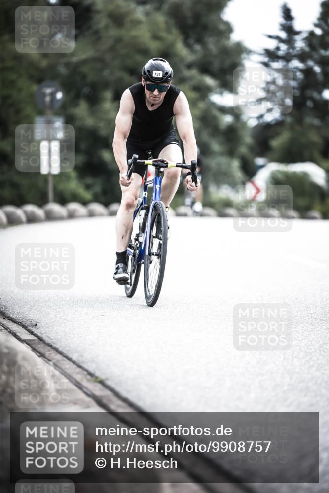 21.06.2026 - 29. Vierlanden-Triathlon H.Heesch http://msf.ph/oto/9908757 21.06.2026 11:52:23 Radfahren 628, 731, 763, 896 meine-sportfotos.de