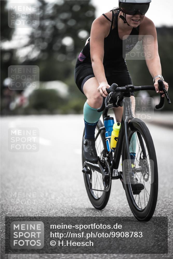 21.06.2026 - 29. Vierlanden-Triathlon H.Heesch http://msf.ph/oto/9908783 21.06.2026 09:26:11 Radfahren 51, 160, 235, 260 meine-sportfotos.de