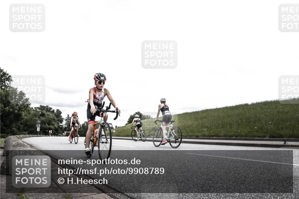 21.06.2026 - 29. Vierlanden-Triathlon H.Heesch http://msf.ph/oto/9908789 21.06.2026 14:47:10 Radfahren 1270, 1277 meine-sportfotos.de