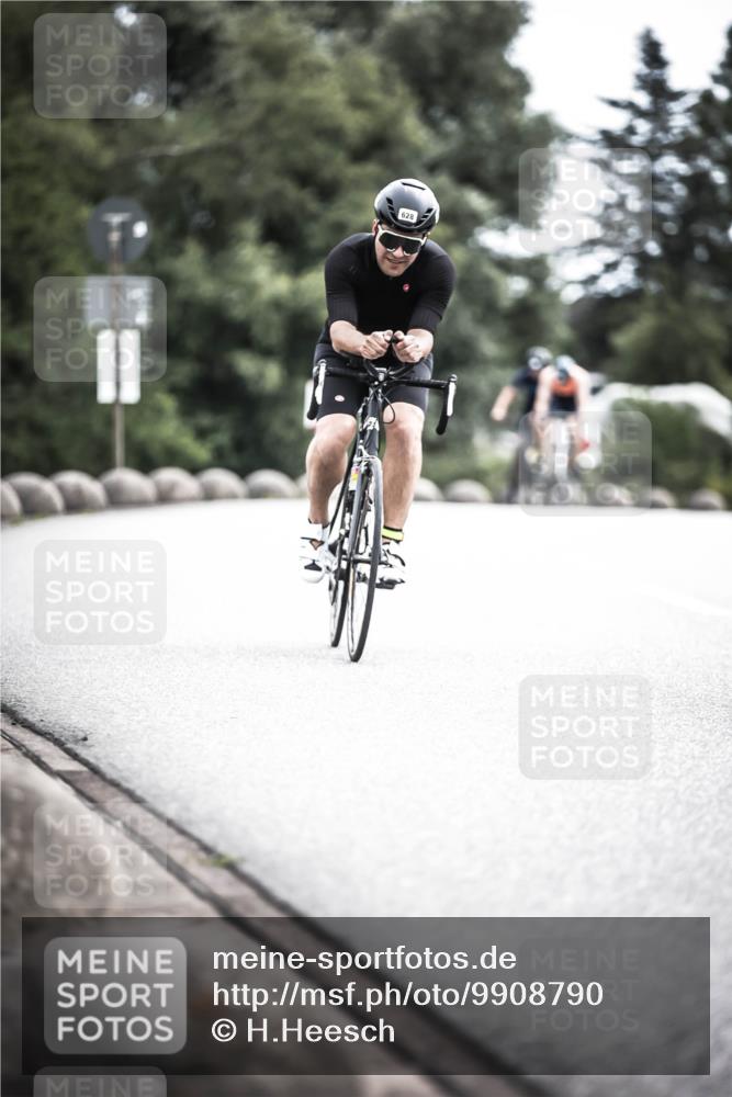 21.06.2026 - 29. Vierlanden-Triathlon H.Heesch http://msf.ph/oto/9908790 21.06.2026 11:52:27 Radfahren 628, 687, 718, 731, 896 meine-sportfotos.de
