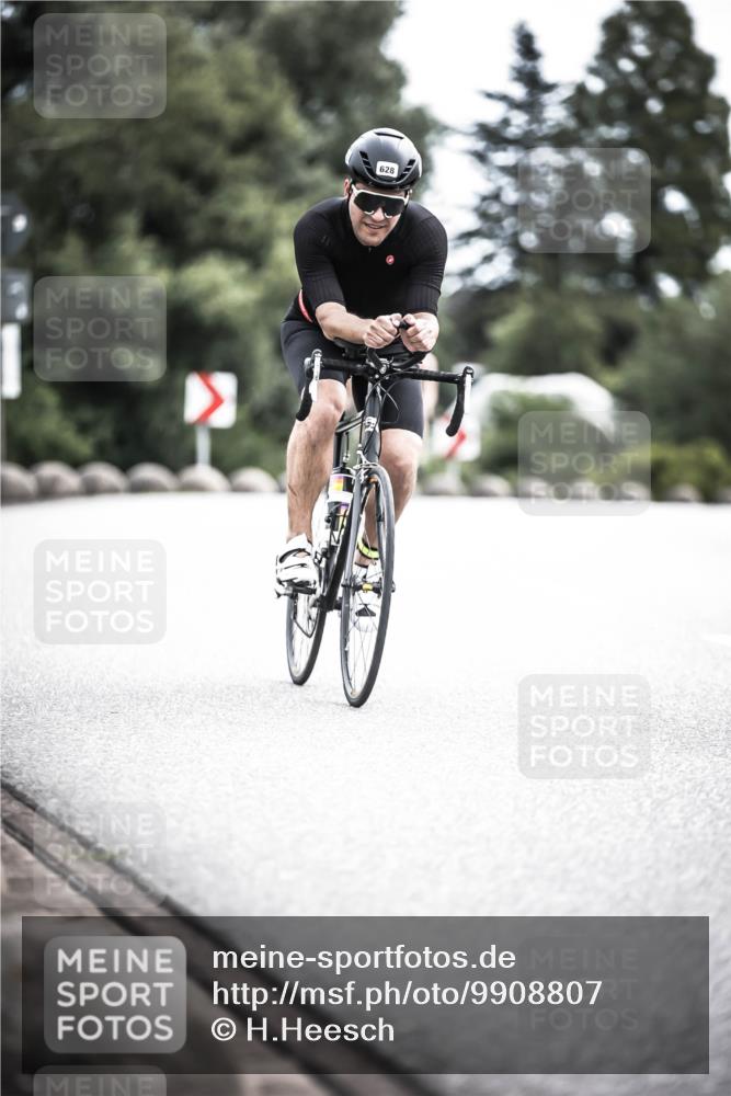 21.06.2026 - 29. Vierlanden-Triathlon H.Heesch http://msf.ph/oto/9908807 21.06.2026 11:52:27 Radfahren 628, 687, 718, 731, 896 meine-sportfotos.de