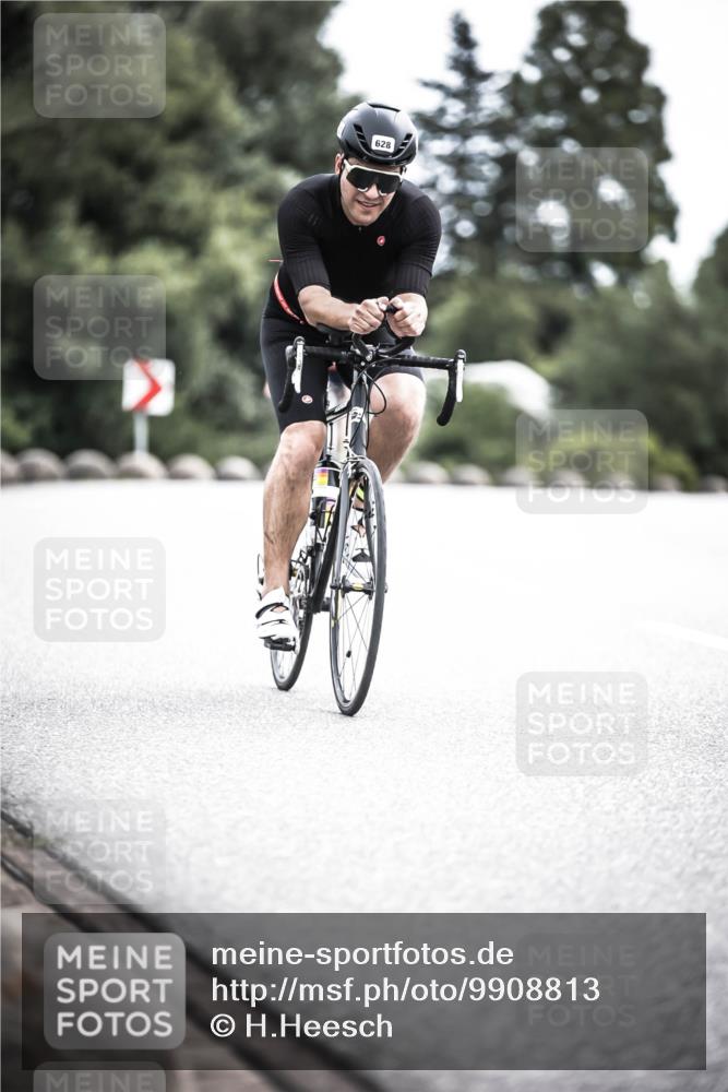 21.06.2026 - 29. Vierlanden-Triathlon H.Heesch http://msf.ph/oto/9908813 21.06.2026 11:52:27 Radfahren 628, 687, 718, 731, 896 meine-sportfotos.de