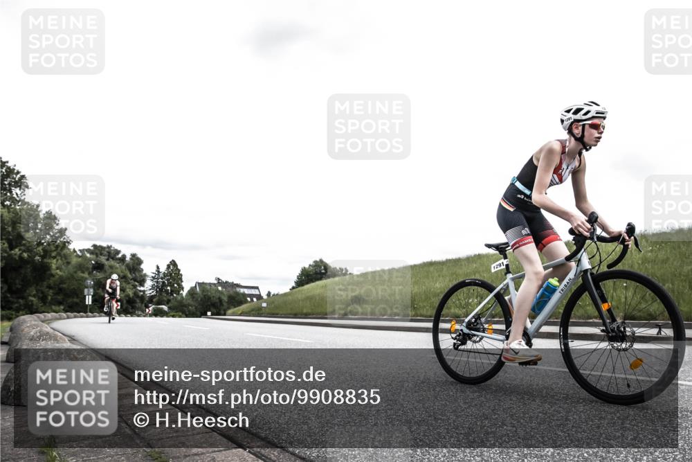 21.06.2026 - 29. Vierlanden-Triathlon H.Heesch http://msf.ph/oto/9908835 21.06.2026 14:50:06 Radfahren 1291 meine-sportfotos.de