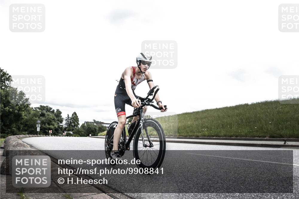 21.06.2026 - 29. Vierlanden-Triathlon H.Heesch http://msf.ph/oto/9908841 21.06.2026 14:50:08 Radfahren  meine-sportfotos.de