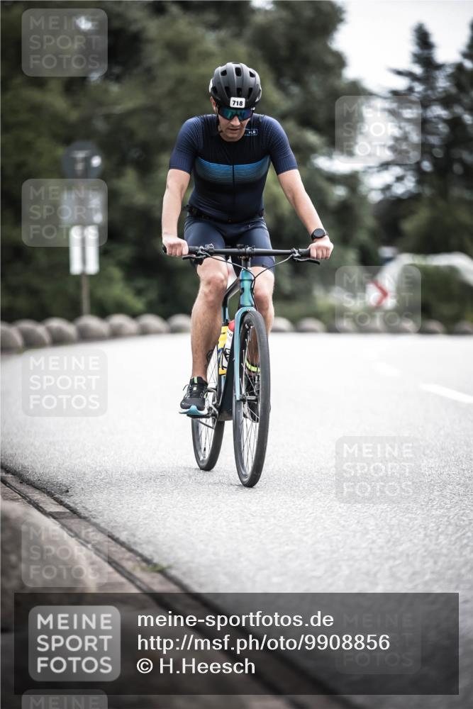 21.06.2026 - 29. Vierlanden-Triathlon H.Heesch http://msf.ph/oto/9908856 21.06.2026 11:52:32 Radfahren 687, 718, 896 meine-sportfotos.de