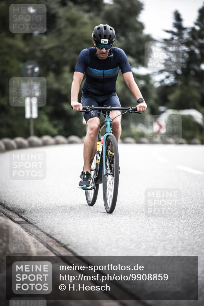 21.06.2026 - 29. Vierlanden-Triathlon H.Heesch http://msf.ph/oto/9908859 21.06.2026 11:52:32 Radfahren 687, 718, 896 meine-sportfotos.de