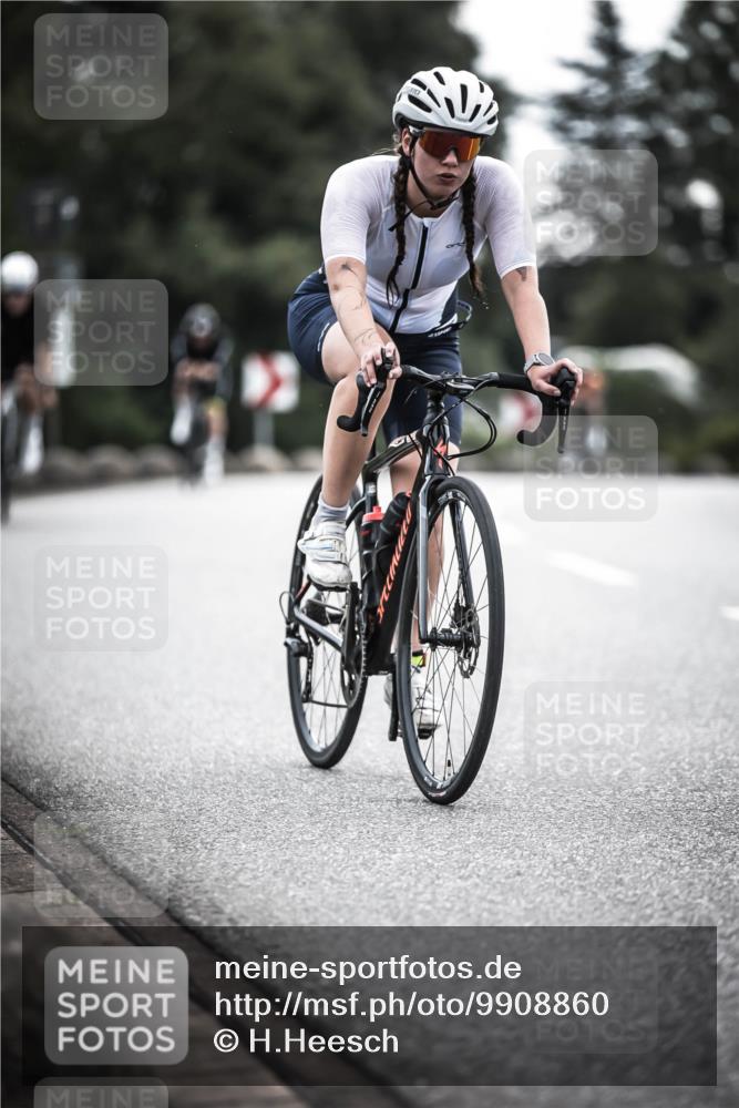 21.06.2026 - 29. Vierlanden-Triathlon H.Heesch http://msf.ph/oto/9908860 21.06.2026 09:26:22 Radfahren 55, 78, 106, 269 meine-sportfotos.de