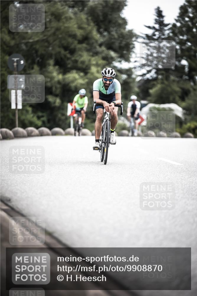 21.06.2026 - 29. Vierlanden-Triathlon H.Heesch http://msf.ph/oto/9908870 21.06.2026 11:52:48 Radfahren 256, 639, 729, 758, 796 meine-sportfotos.de