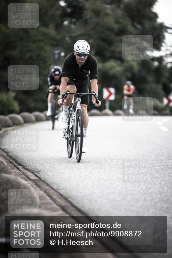 21.06.2026 - 29. Vierlanden-Triathlon H.Heesch http://msf.ph/oto/9908872 21.06.2026 09:26:23 Radfahren 55, 78, 106, 269 meine-sportfotos.de