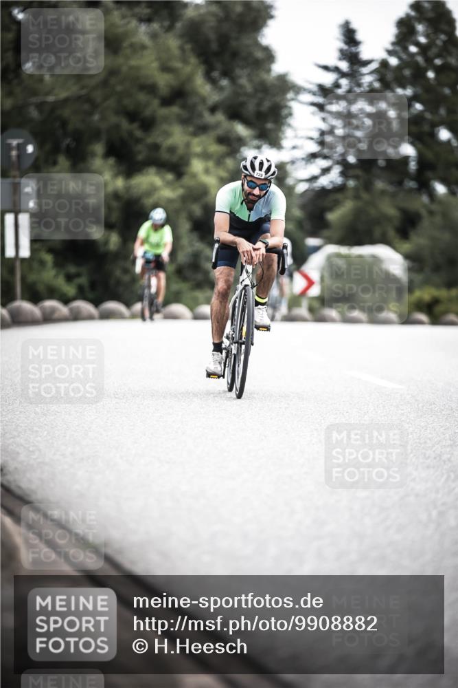 21.06.2026 - 29. Vierlanden-Triathlon H.Heesch http://msf.ph/oto/9908882 21.06.2026 11:52:48 Radfahren 256, 639, 729, 758, 796 meine-sportfotos.de